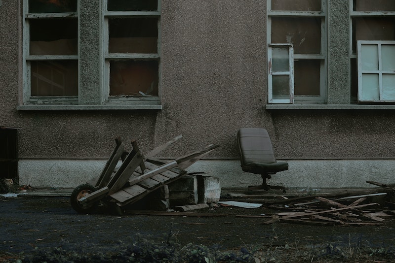 Get Rid of Your Junk Before You Sell Your House